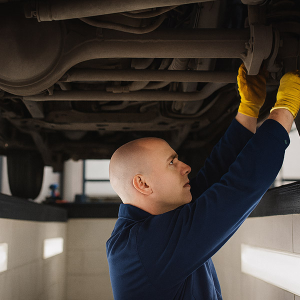 Signs Your Transmission Needs a Professional Inspection TIRE REPAIRS