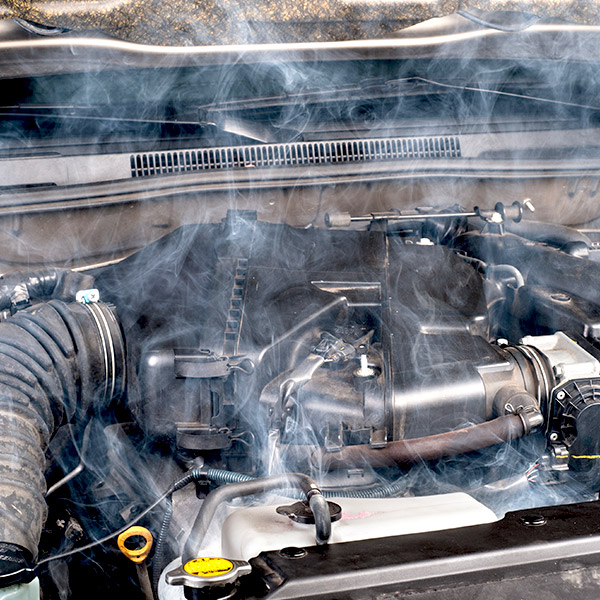 Symptoms of Engine Trouble You Shouldn’t Ignore